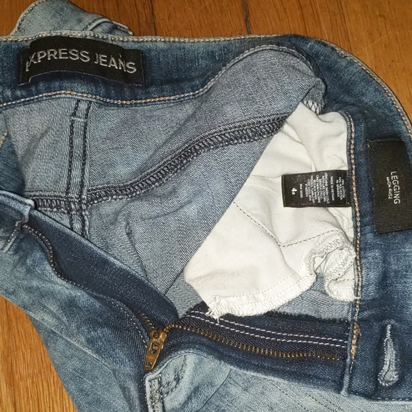 Express High Rise Jeans - Picture 3 of 3